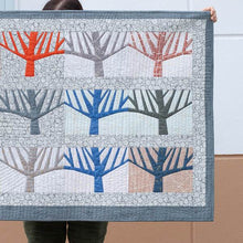 Load image into Gallery viewer, Carolyn Friedlander pattern fpp foundation paper piecing quilt fat quarter friendly Grove