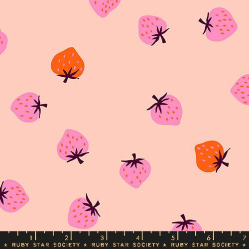 Ruby Star Society Kimberly Kight Moda fabrics cotton quilt garment bag strawberry pale peach background with tossed pink and orange strawberries retro kitsch