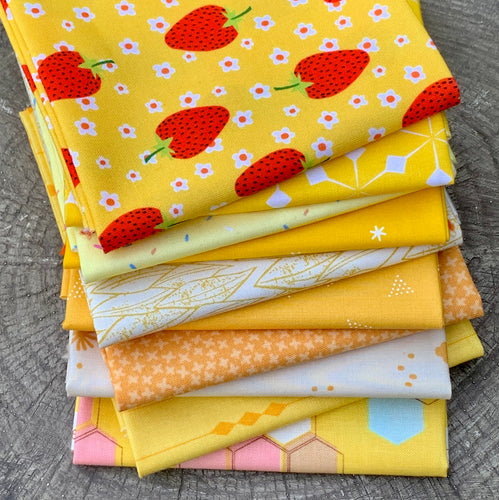 Yellow stash builder bundle sunshine lemon gold golden bright soft low volume variety of yellow fat quarters cotton material for quilt sewing project garment bag